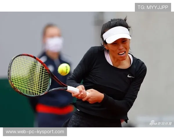 谢淑薇网前搓球仍然诡异难防